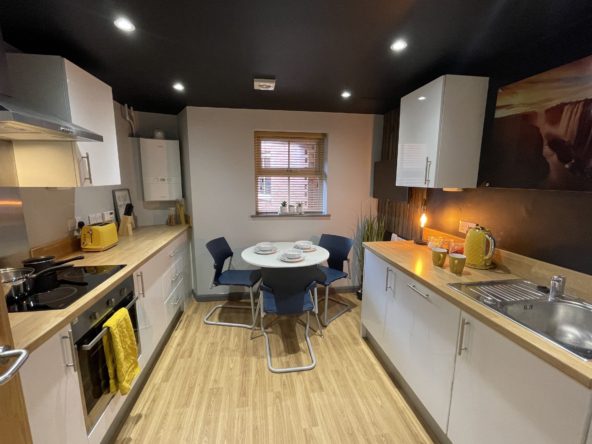 Hayes House Apt 2 Student 3 bed en-suite accommodation Lincoln