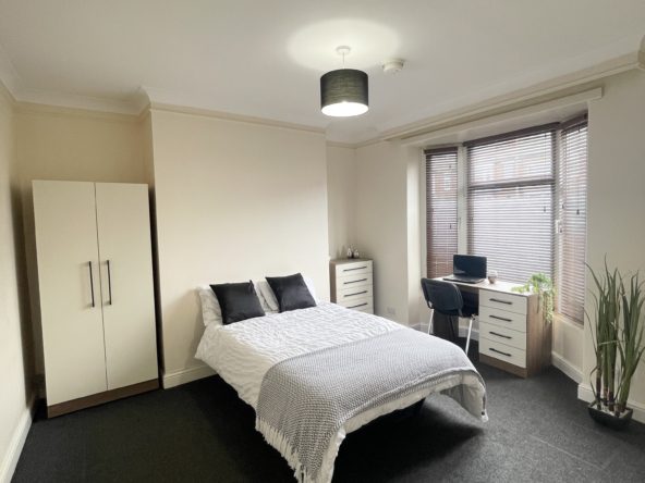 118 Carholme Rd 4 bed student house accommodation Lincoln