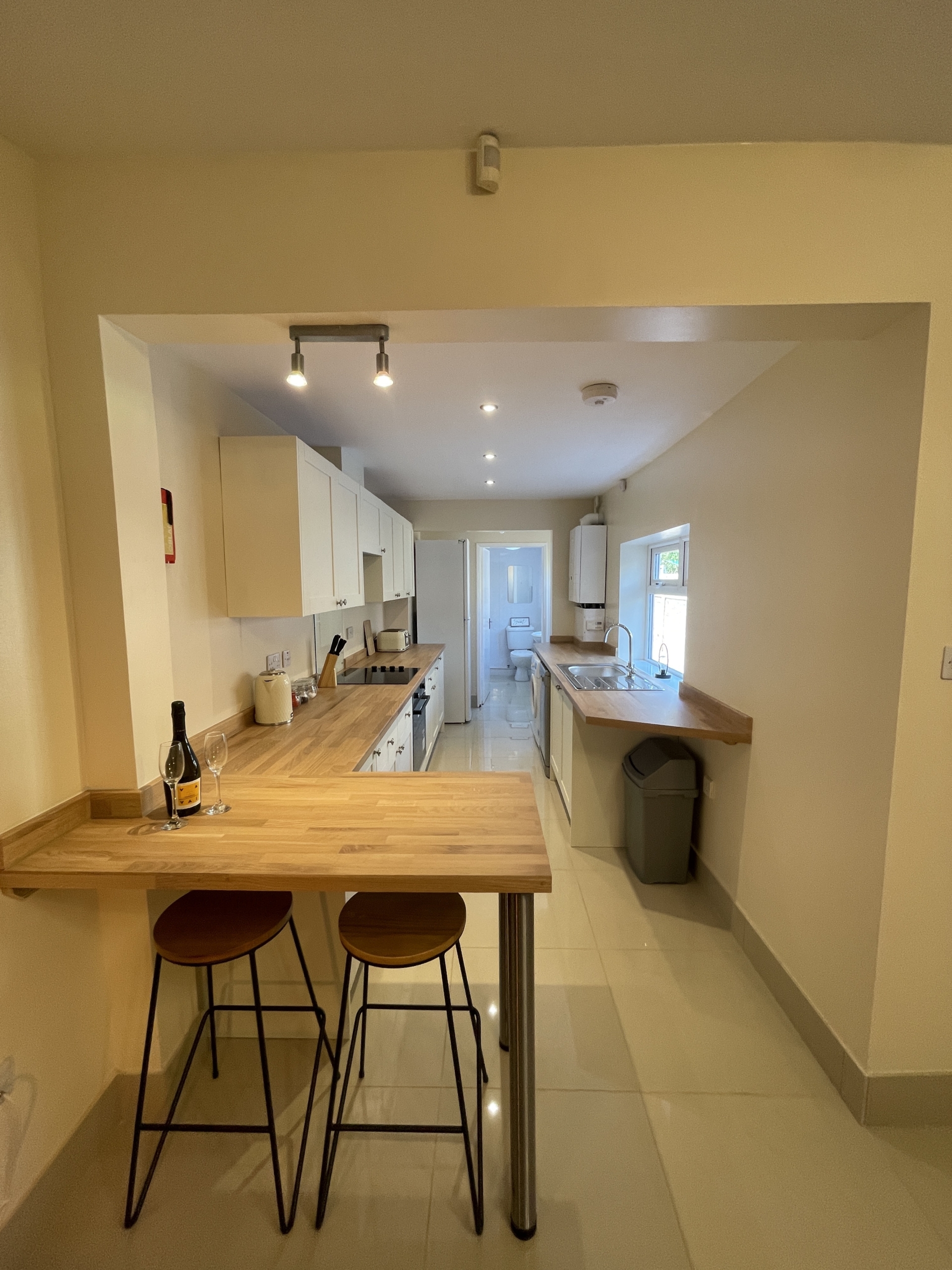 63 Moor St student accommodation house Lincoln - kitchen