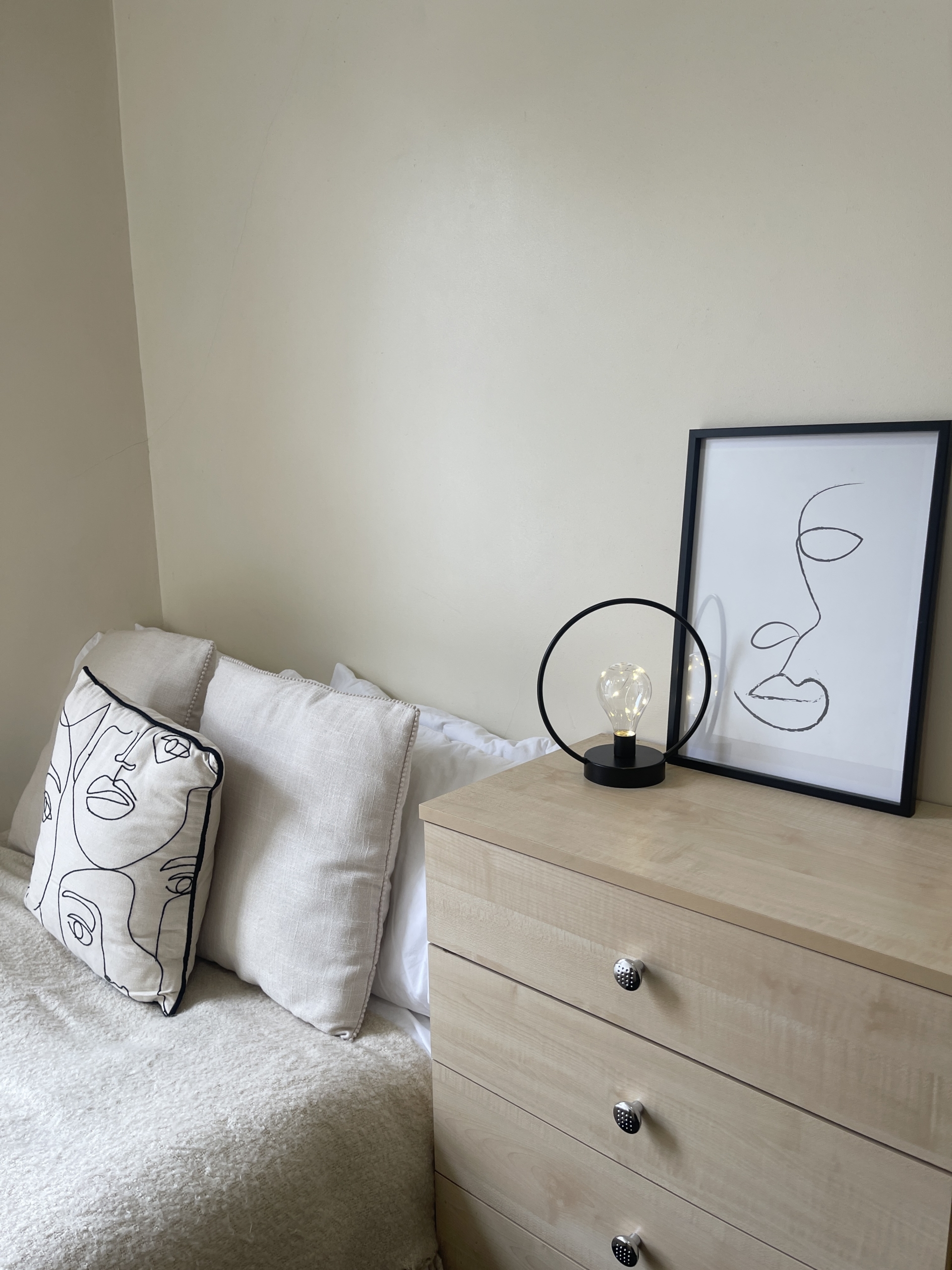 42 Carholme Rd Lincoln student House accommodation - bedroom