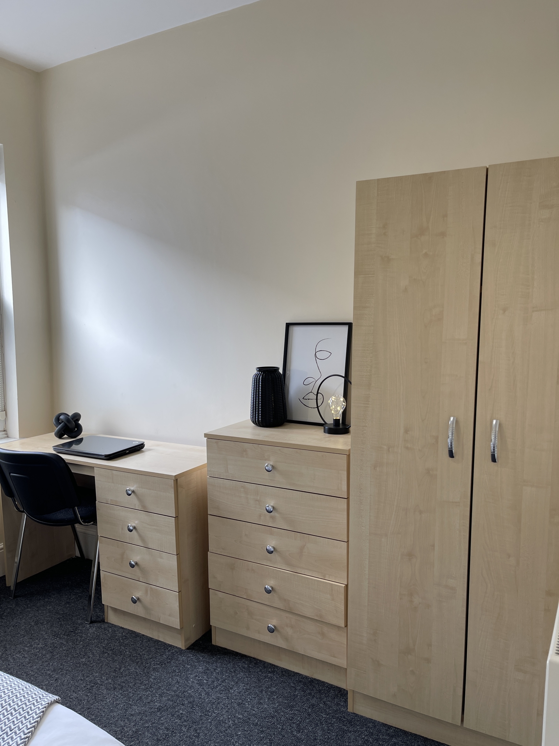 36b Portland St Lincoln student house accommodation - bedroom