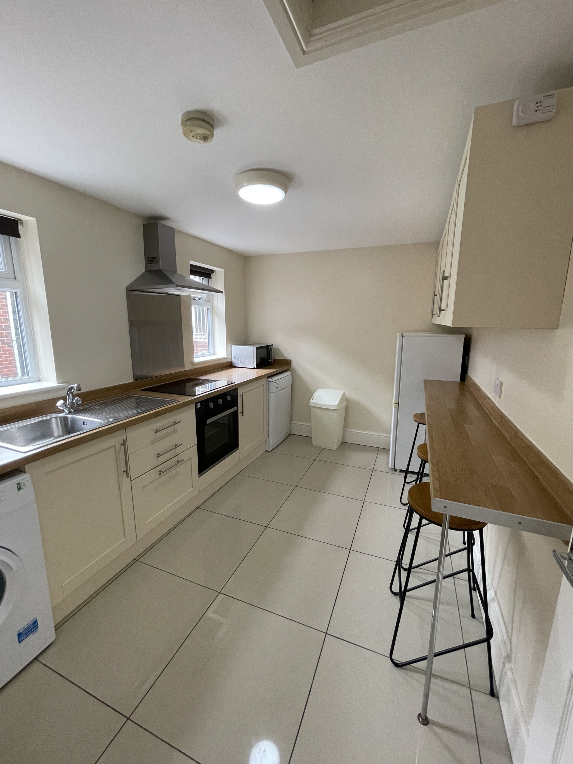 36b Portland St Lincoln student house accommodation - kitchen