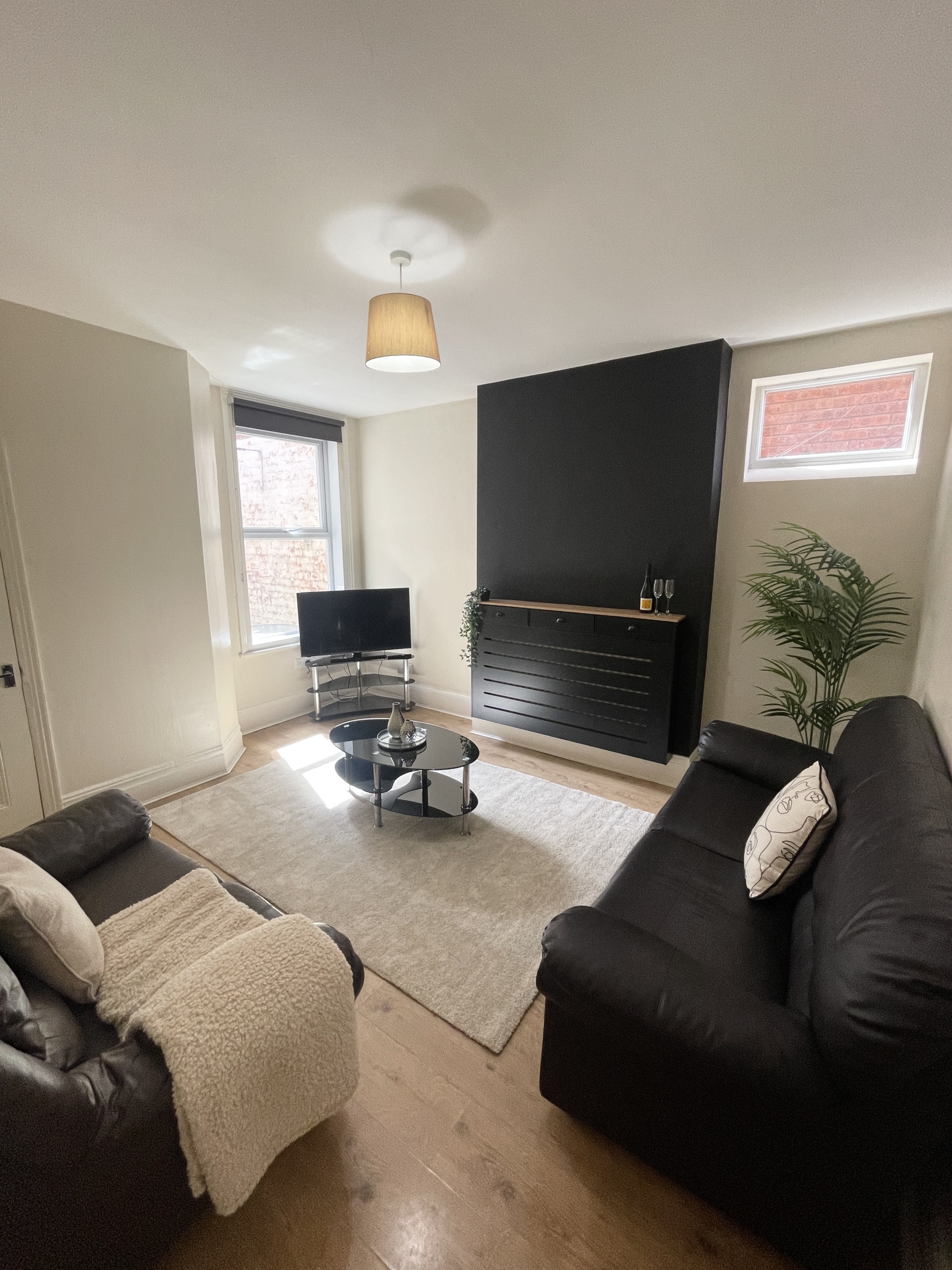 2 Westbourne Grove Lincoln student house accommodation - lounge