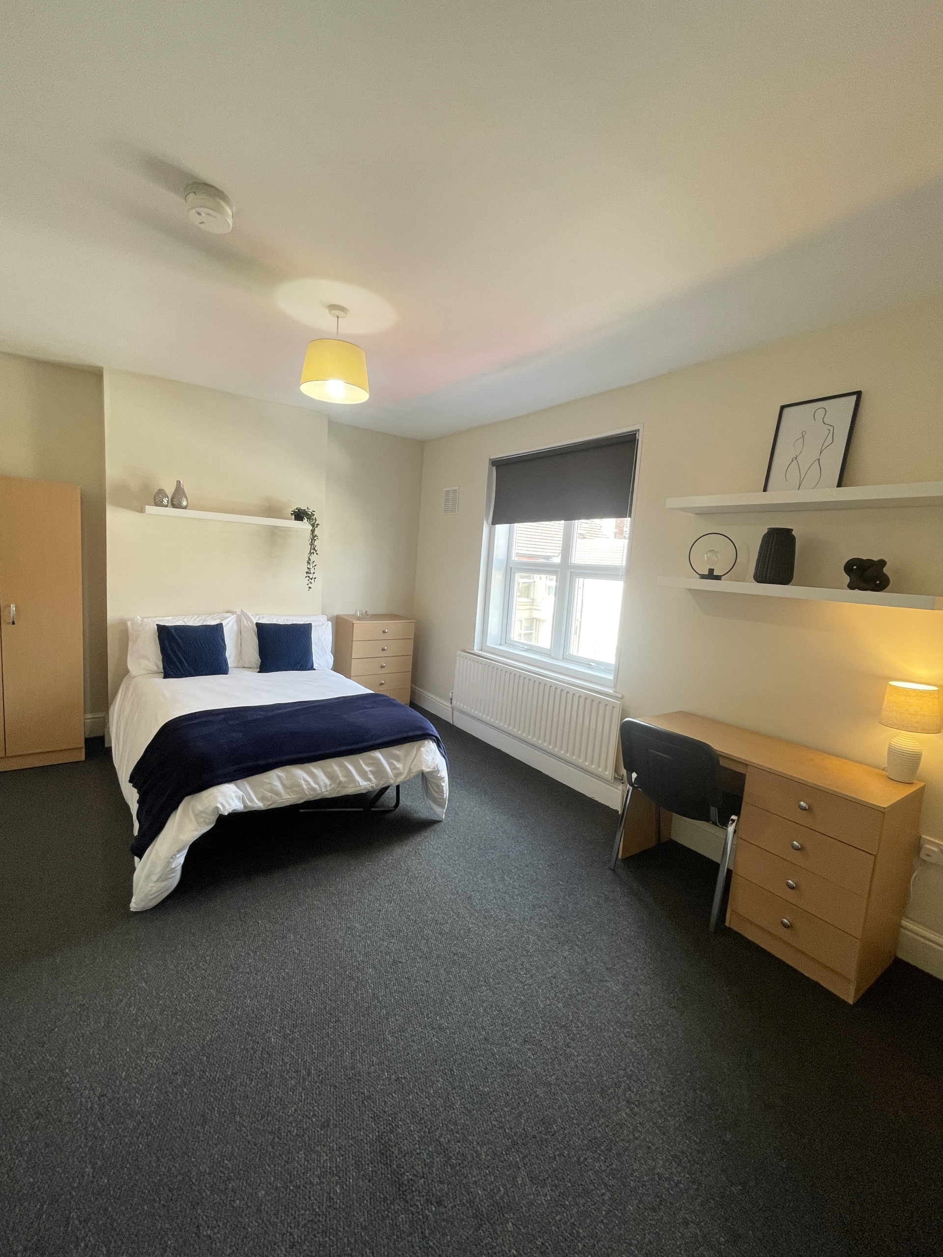 2 Westbourne Grove Lincoln student house accommodation - bedroom