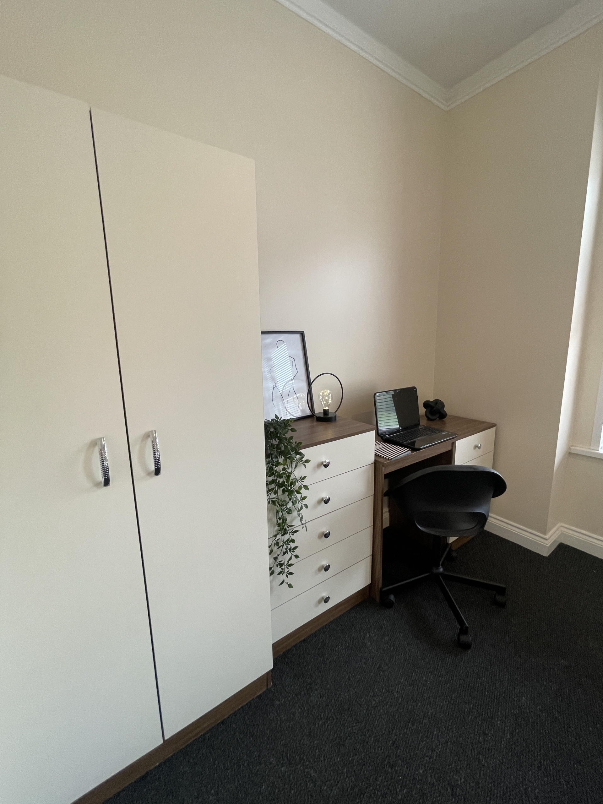 16 Yarborough Rd Lincoln student house accommodation 8 bed - bedroom