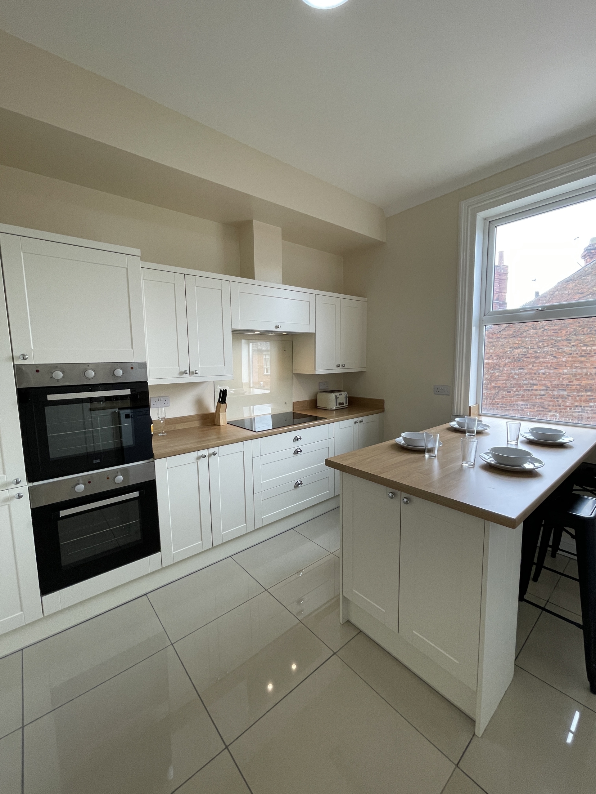 16 Yarborough Rd Lincoln student house accommodation 8 bed - kitchen